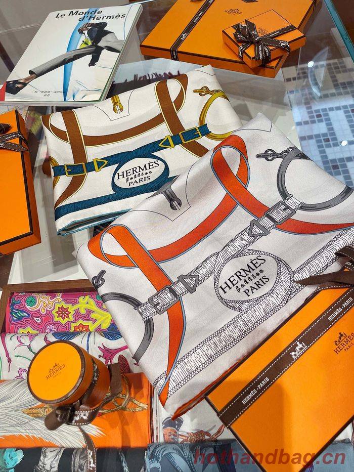 Hermes Scarf HMS00147