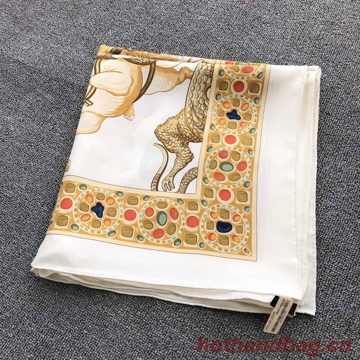 Hermes Scarf HMS00178