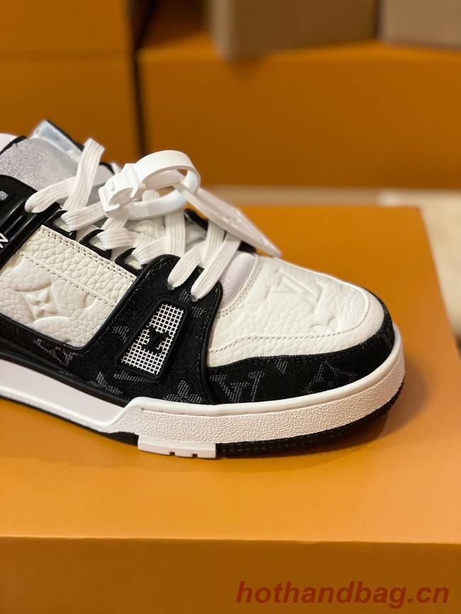 Louis Vuitton Couple sneakers 91109-3