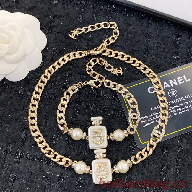 Chanel Necklace CE8508