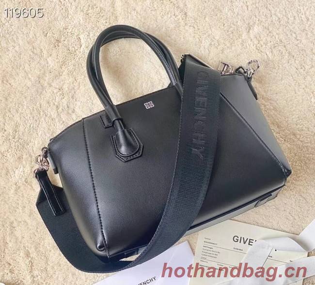 Givenchy Grained Original Calfskin Small Antigona Bag BB0273 black