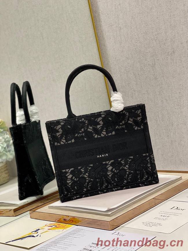 SMALL DIOR BOOK TOTE Embroidery M1265ZRGO black