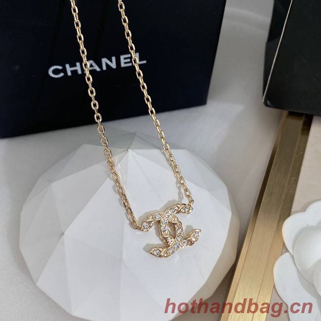 Chanel Necklace CE8881