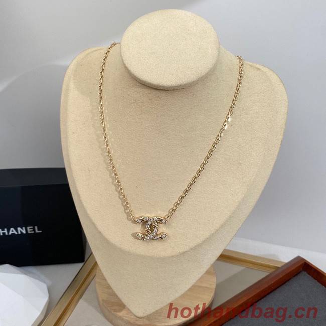 Chanel Necklace CE8881