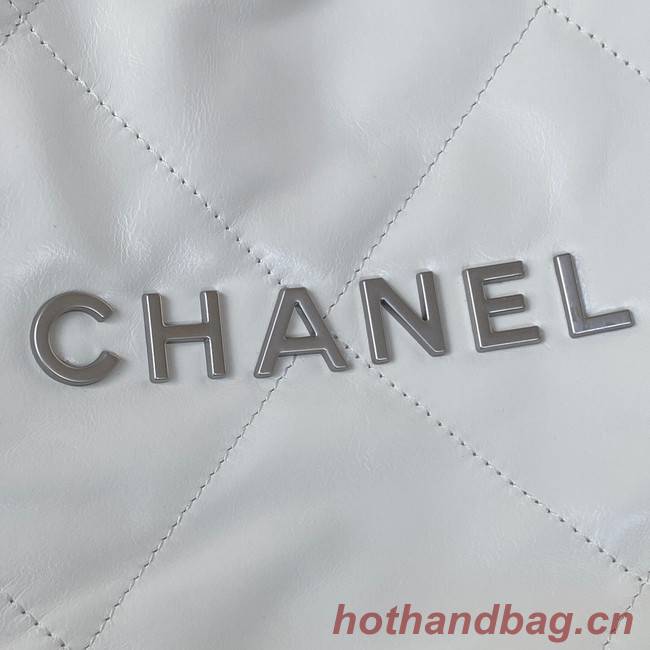 CHANEL 22 HANDBAG Calfskin & Silver-Tone Metal AS3261 white