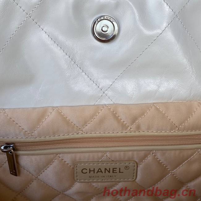 CHANEL 22 HANDBAG Calfskin & Silver-Tone Metal AS3261 white