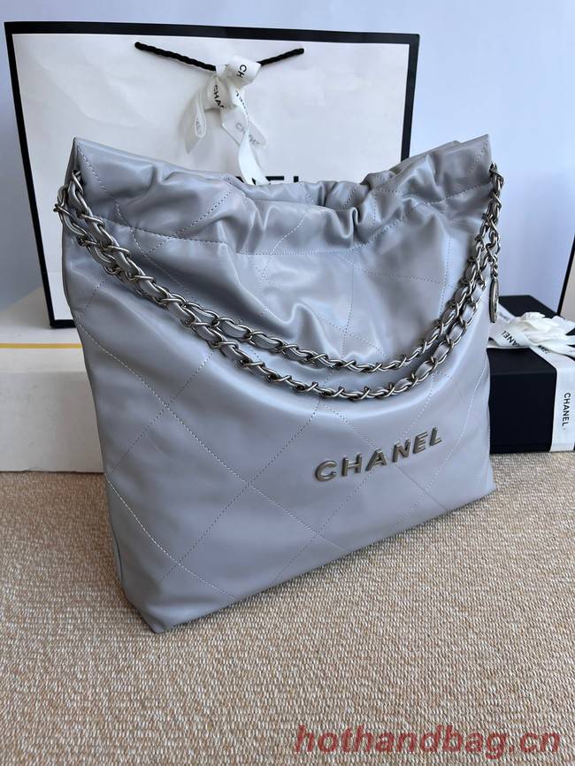 CHANEL 22 HANDBAG Calfskin & Silver-Tone Metal AS3261 gray