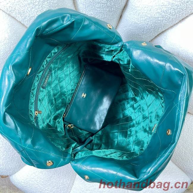 CHANEL 22 HANDBAG AS3262 green