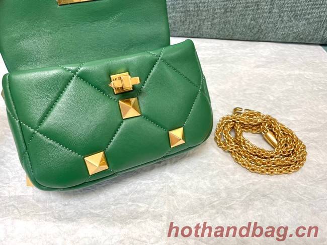 VALENTINO GARAVANI ROMAN STUD Small sheepskin bag 1W2B0L04 green