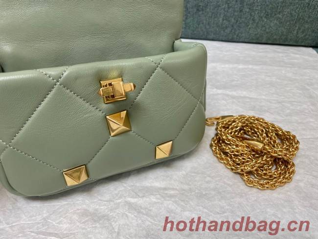 VALENTINO GARAVANI ROMAN STUD Small sheepskin bag 1W2B0L04 light green