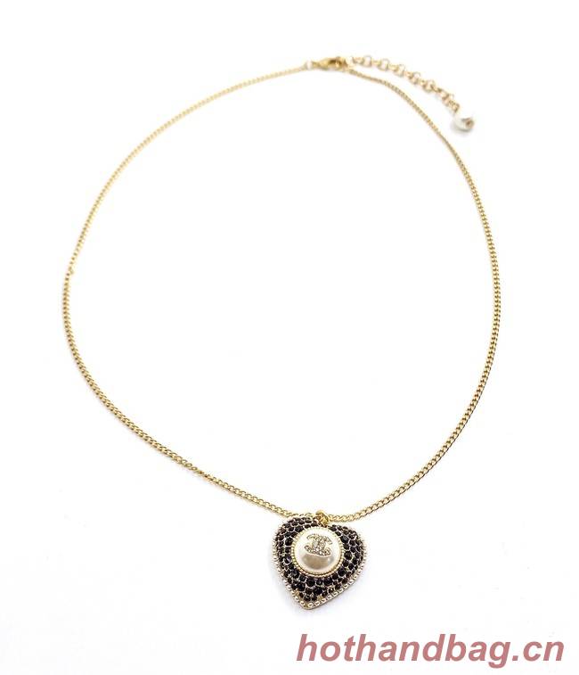 Chanel Necklace CE8969