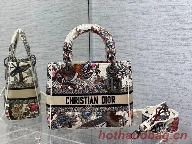 MEDIUM LADY D-LITE BAG Ecru Multicolor Dior Jardin d Hiver Embroidery M0565BRWD