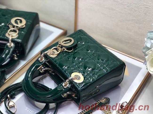 MINI LADY DIOR BAG Patent Cannage Calfskin M0505O green