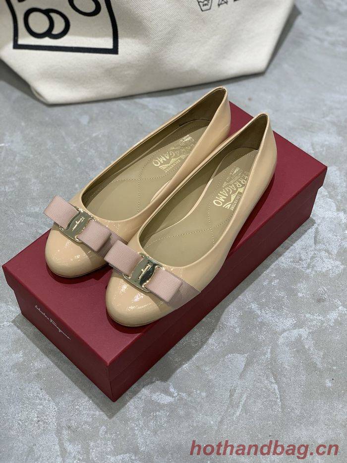 Ferragamo Shoes FMS00037