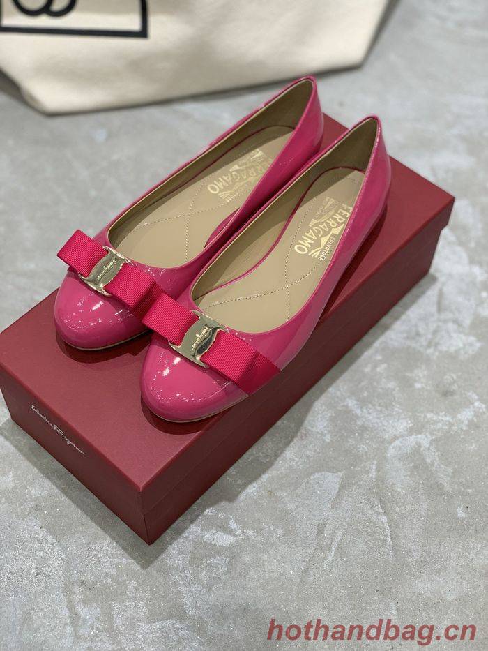 Ferragamo Shoes FMS00038