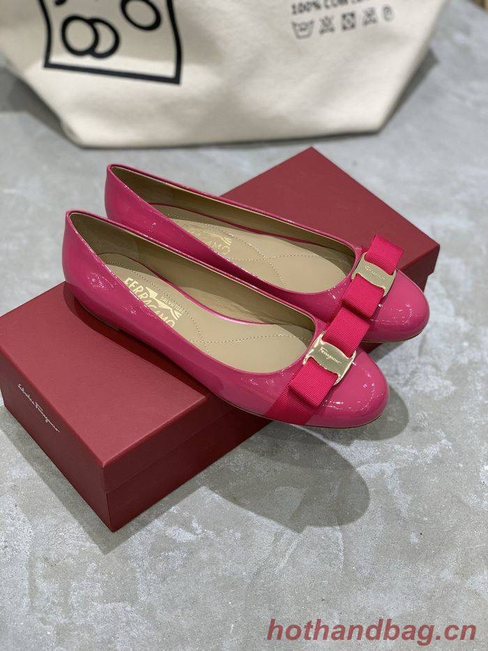 Ferragamo Shoes FMS00038