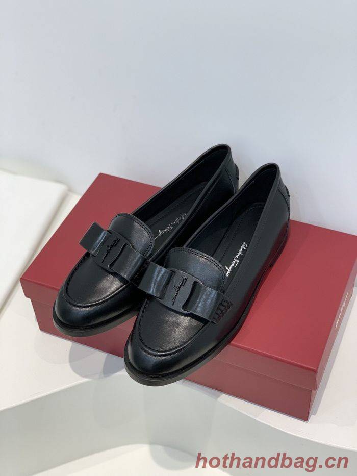 Ferragamo Shoes FMS00043