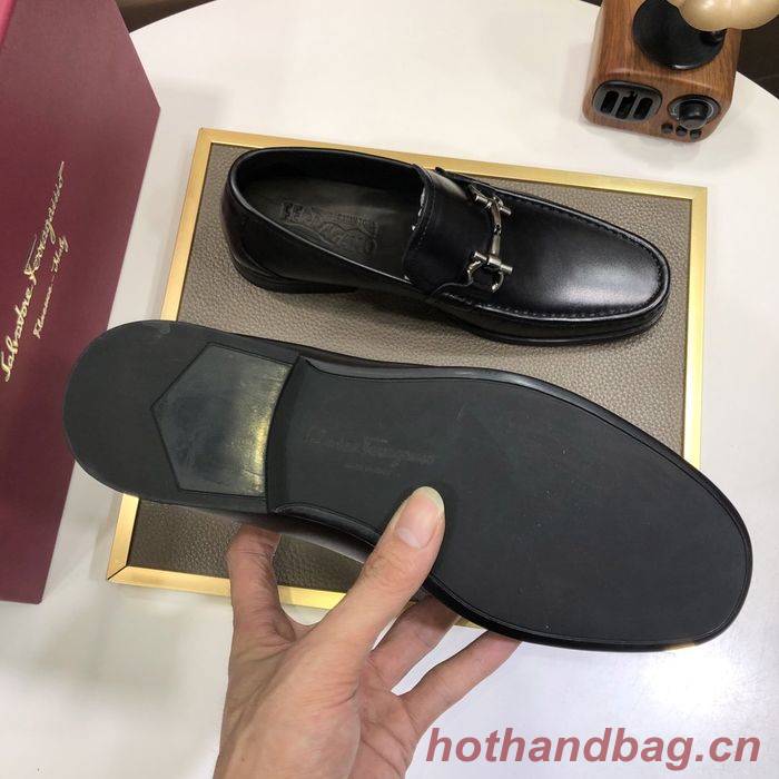 Ferragamo Shoes FMS00062