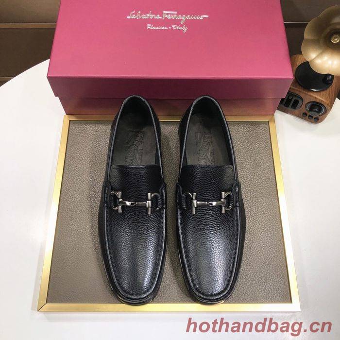 Ferragamo Shoes FMS00063