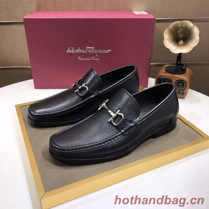 Ferragamo Shoes FMS00063