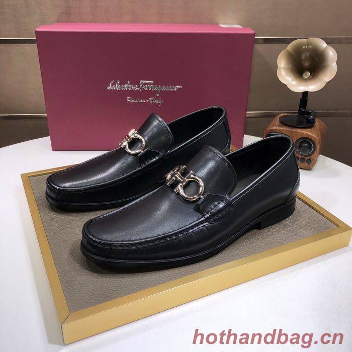 Ferragamo Shoes FMS00064