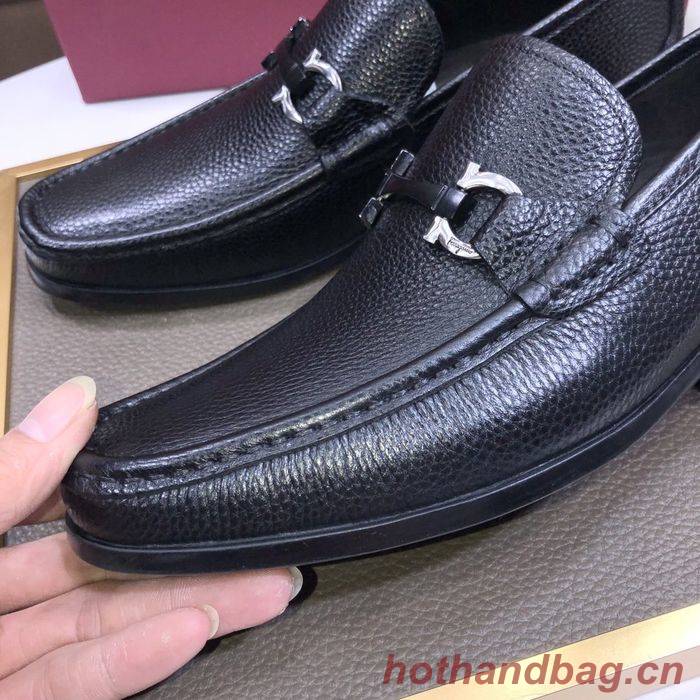 Ferragamo Shoes FMS00065