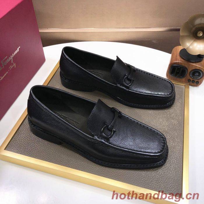 Ferragamo Shoes FMS00067