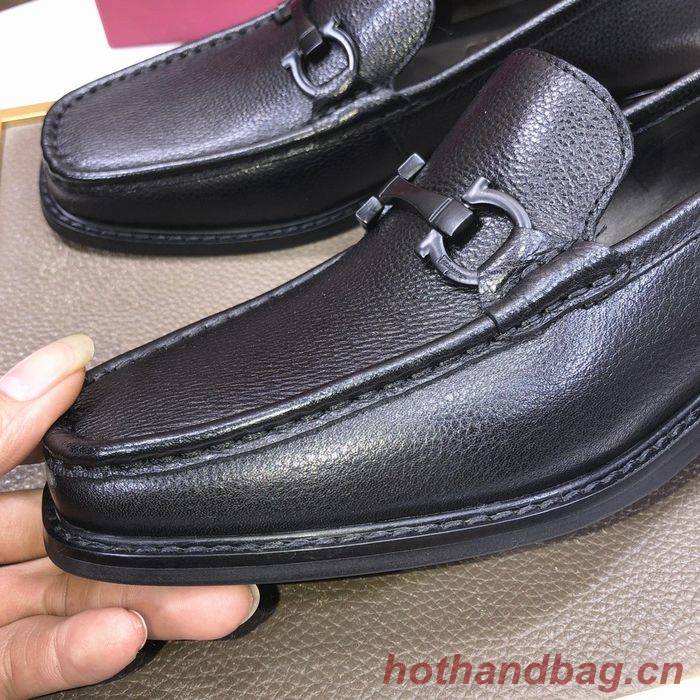 Ferragamo Shoes FMS00067