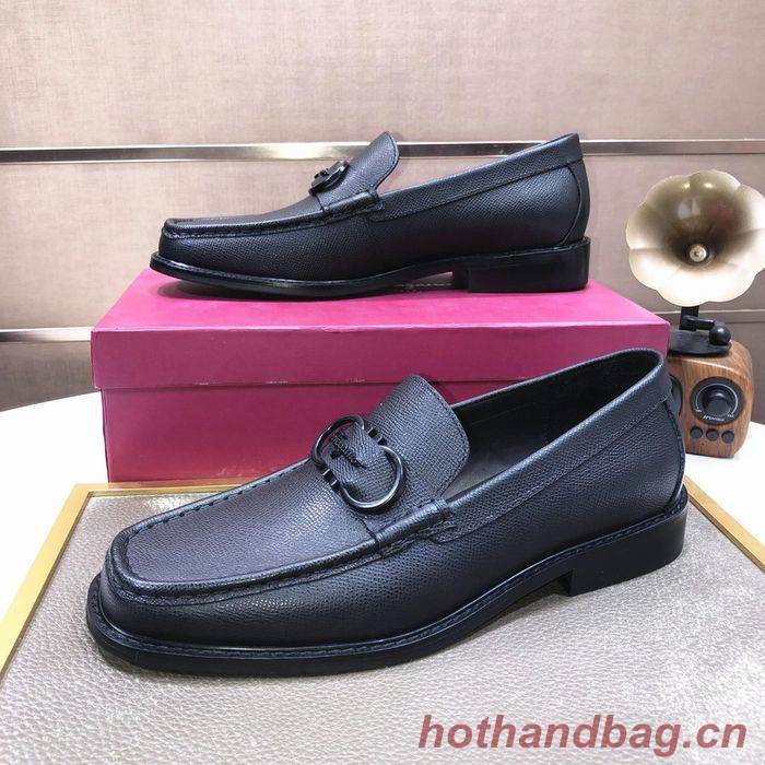 Ferragamo Shoes FMS00070