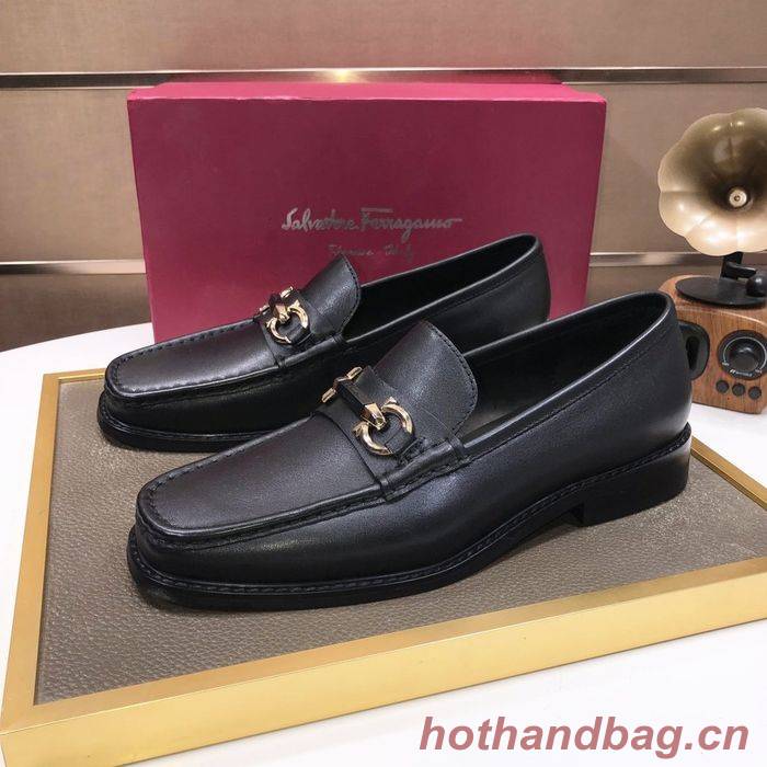 Ferragamo Shoes FMS00074