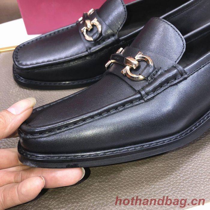 Ferragamo Shoes FMS00074