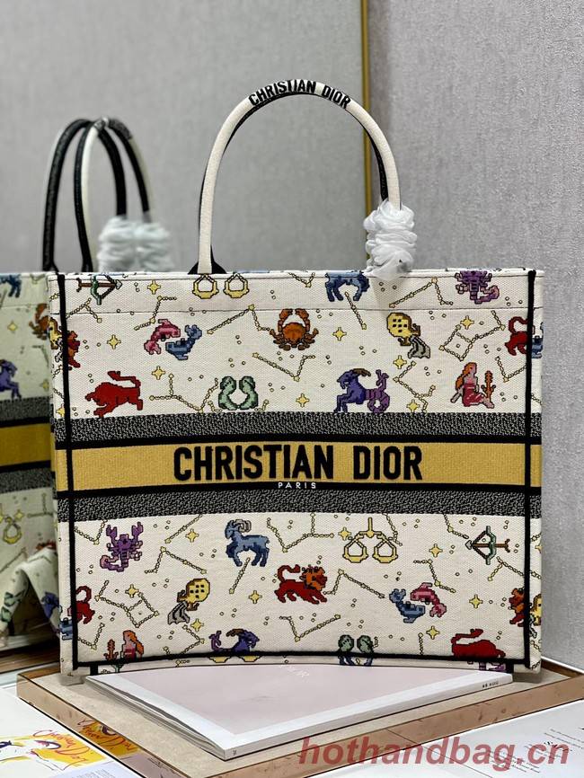 LARGE DIOR BOOK TOTE Latte Multicolor Dior Pixel Zodiac Embroidery M1286ZRTY