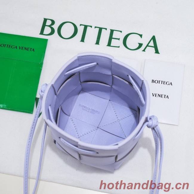 Bottega Veneta Mini intreccio leather crossbody bucket bag 680217 Wisteria