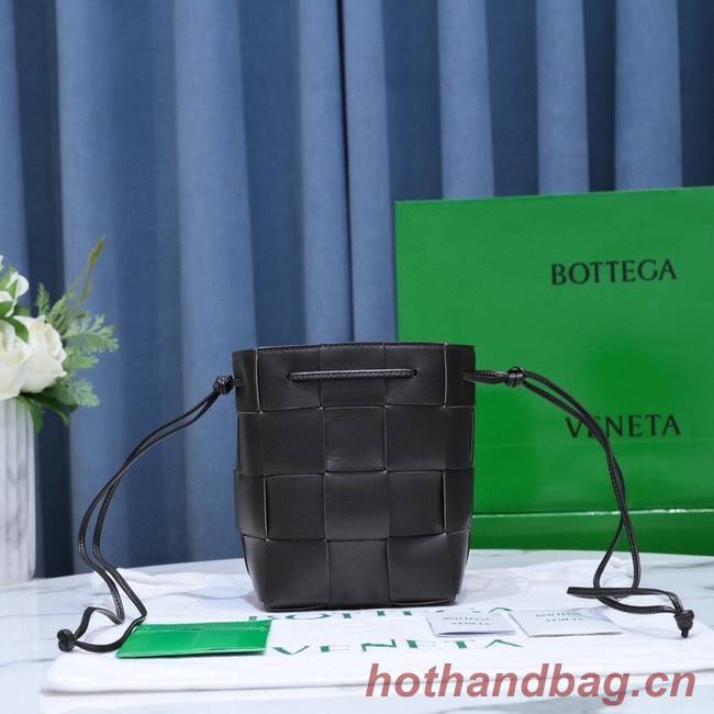 Bottega Veneta Small Cassette Bucket Bag 680218 black