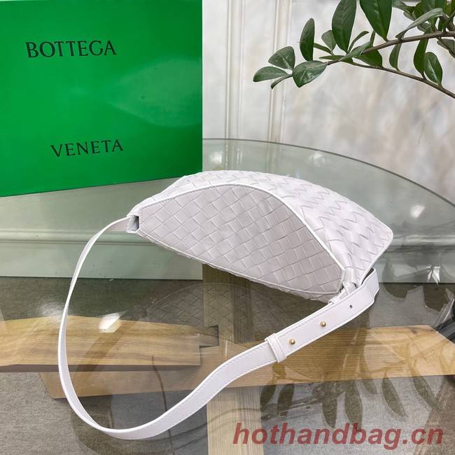 Bottega Veneta Intreccio leather shoulder bag 690226 white