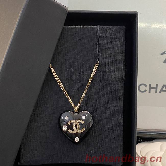 Chanel Necklace CE9050