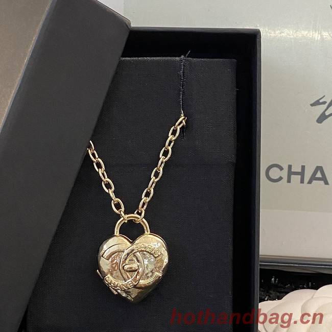 Chanel Necklace CE9051