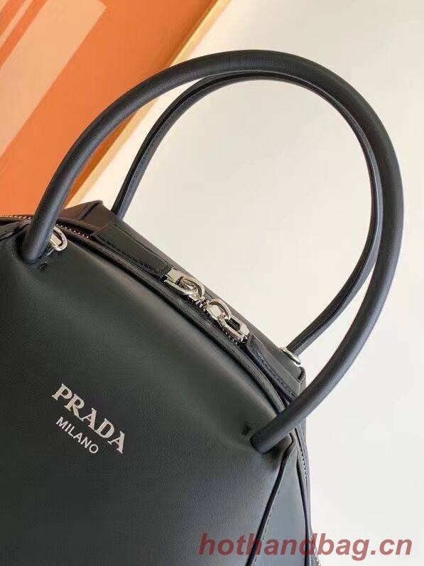 Prada Small leather Supernova handbag 1BA366 black