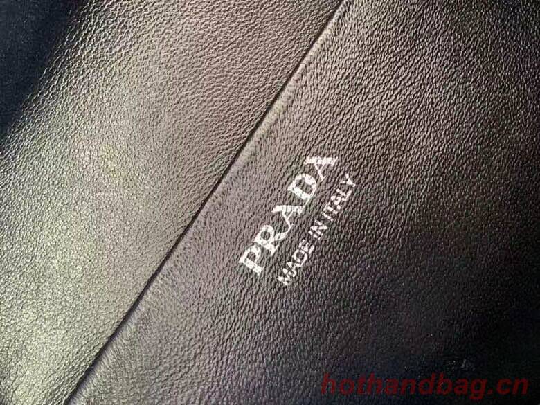 Prada Small leather Supernova handbag 1BA366 black