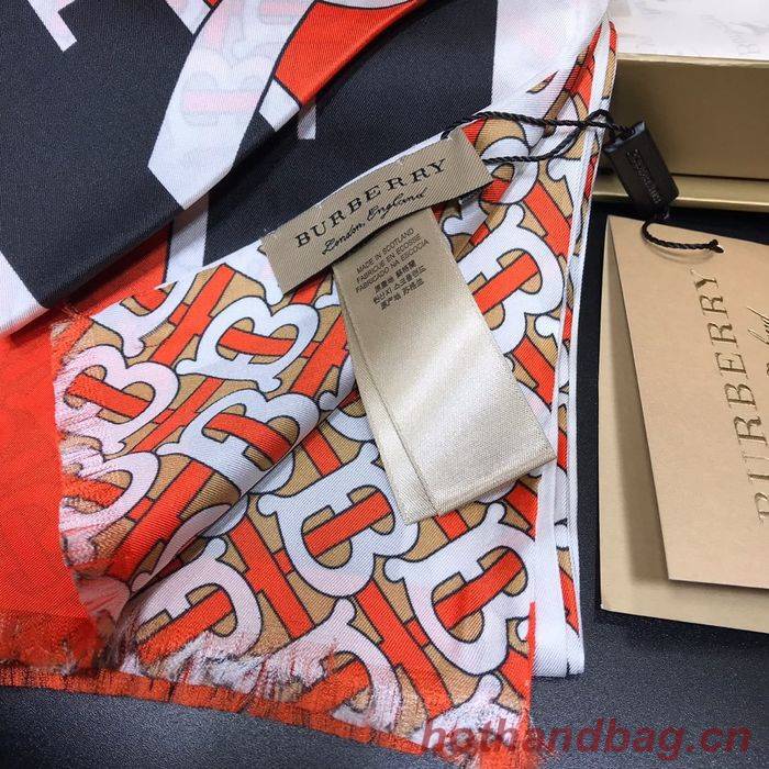 Burberry Scarf BBC00001