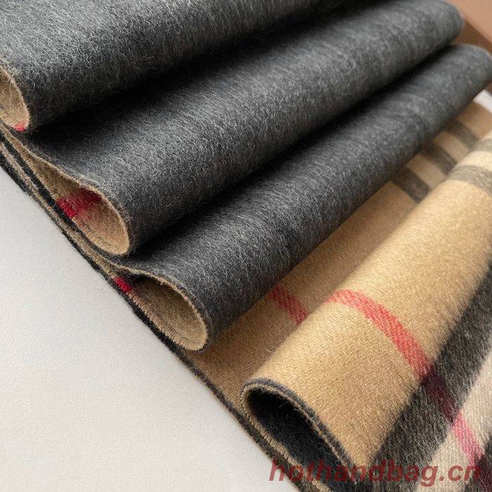 Burberry Scarf BBC00007