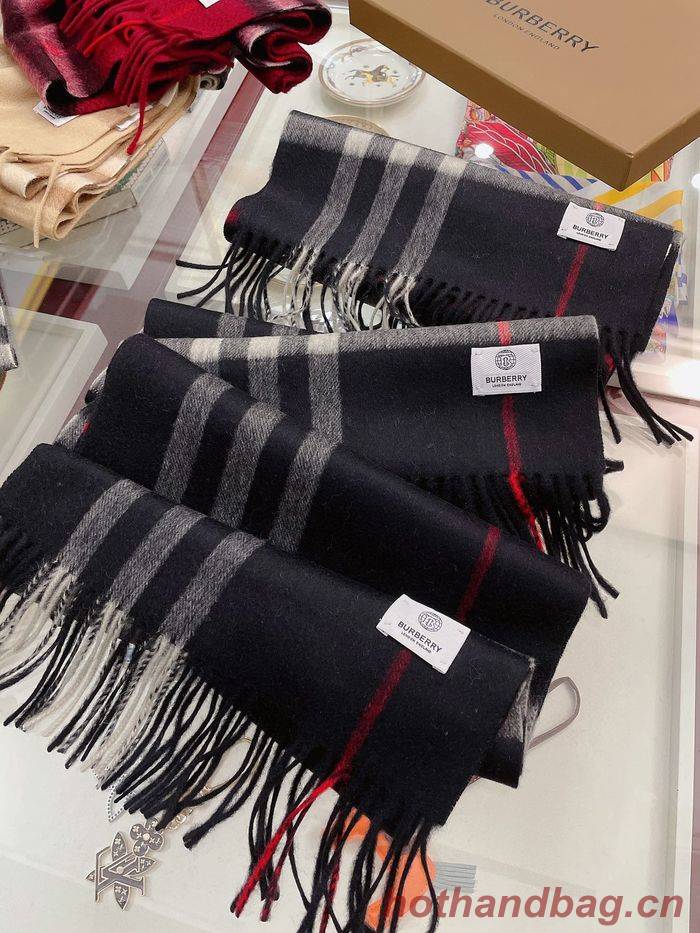 Burberry Scarf BBC00009