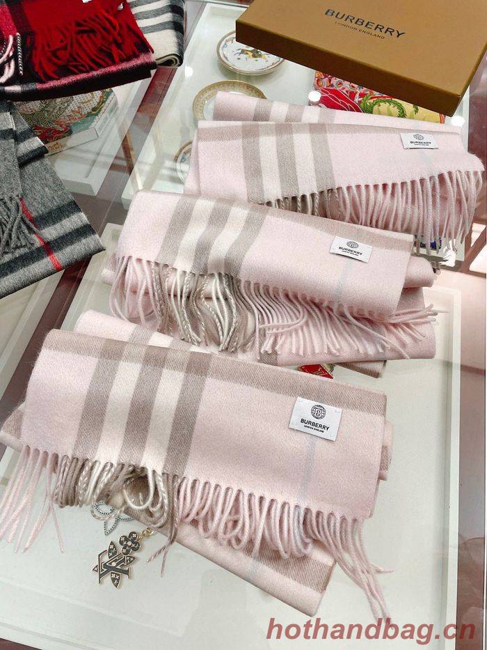 Burberry Scarf BBC00011