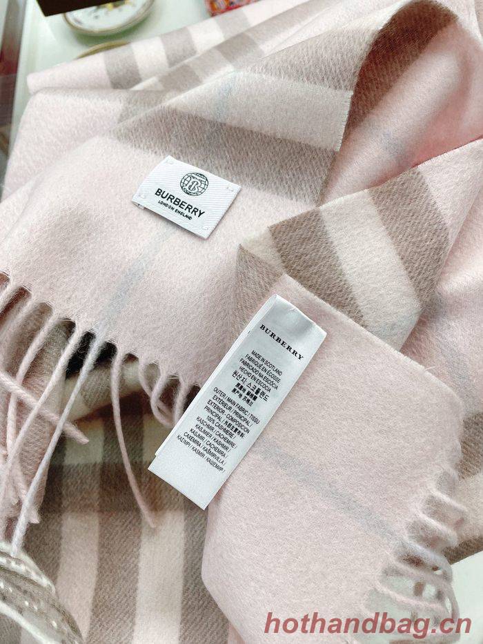 Burberry Scarf BBC00011