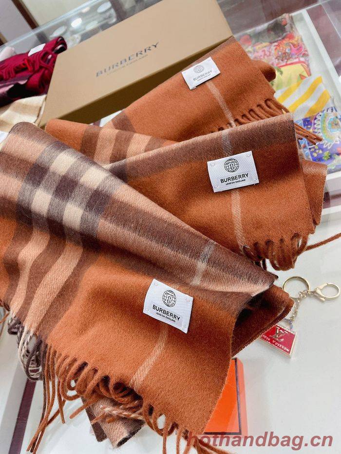 Burberry Scarf BBC00015