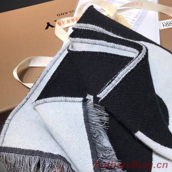 Burberry Scarf BBC00027