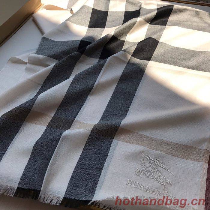 Burberry Scarf BBC00054