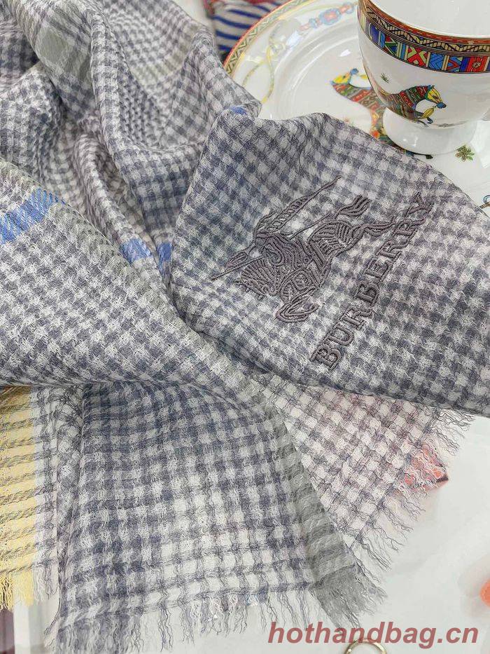 Burberry Scarf BBC00074