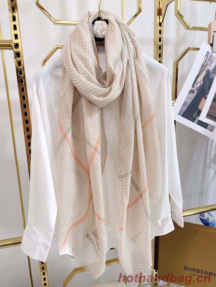 Burberry Scarf BBC00075