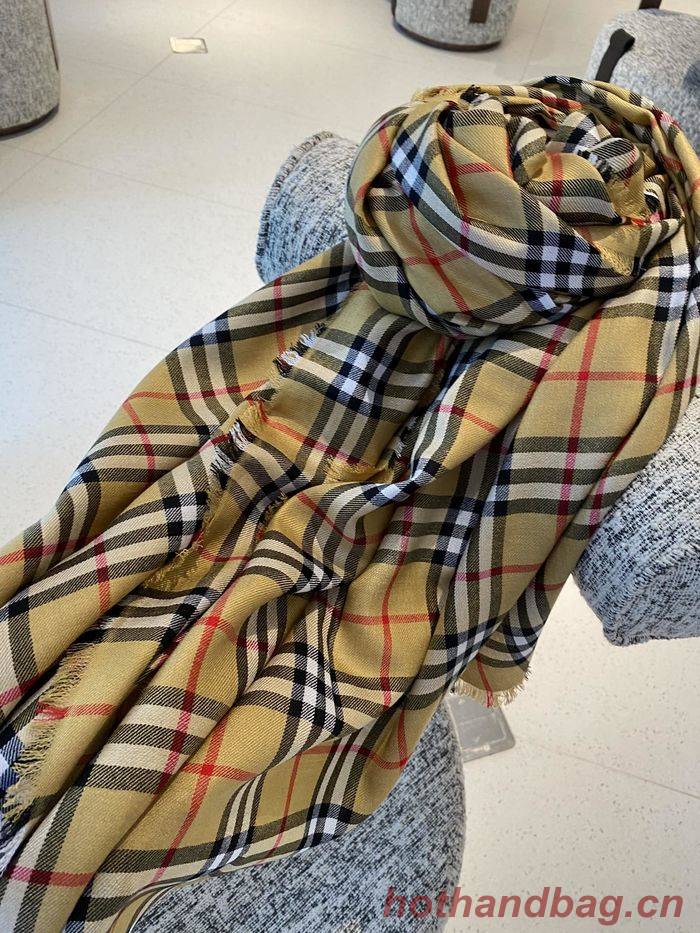 Burberry Scarf BBC00084